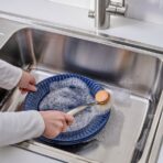 VÄLVÅRDAD Dish-washing brush, stainless steel/beech - Image 2