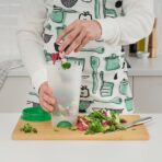 UPPFYLLD Salad shaker with strainer, bright green/transparent,  - Image 3