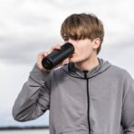 UNDERSÖKA Insulated travel mug, black, 0.4 l - Image 5