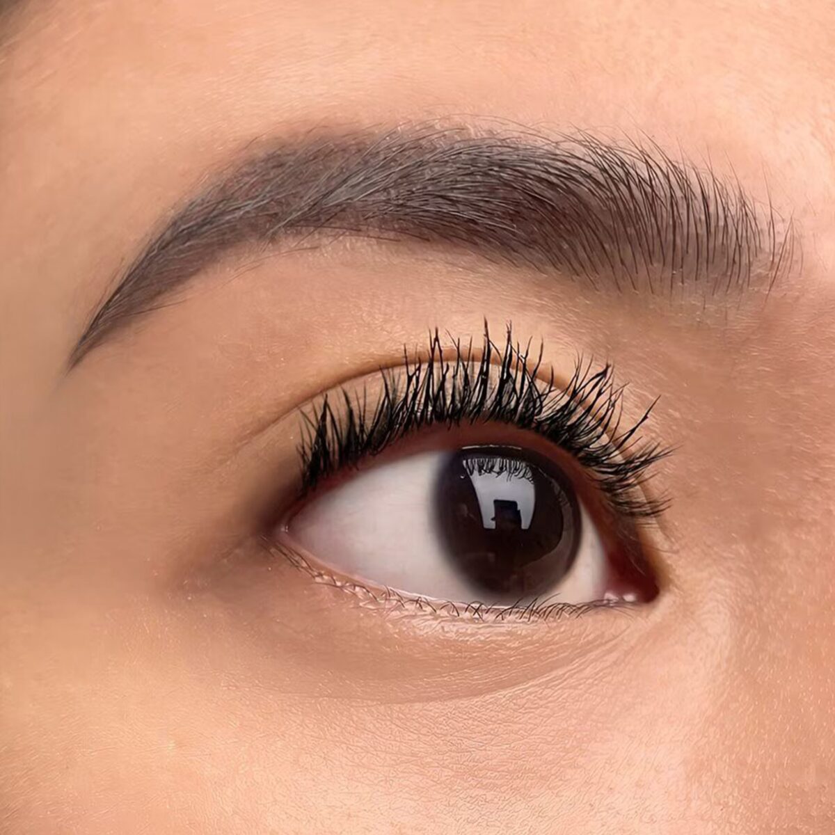 Dazzle me Holy Moly Volume Mascara 8g - Image 2