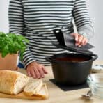 SANDVIVA Pot holder, silicone/dark grey, 18x18 cm - Image 2