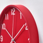 PLUTTIS Wall clock, red, 28 cm - Image 4