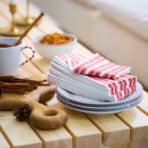 VINTERFINT Paper napkin, stripe pattern red/white, 38x38 cm - Image 2