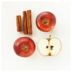 VINTERFINT Scented candle in metal tin, apple-shaped/Apple and cinnamon red, 24 hr - Image 4
