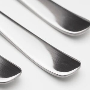 Stainless steel dessert spoon, 16cm, for elegant dining.